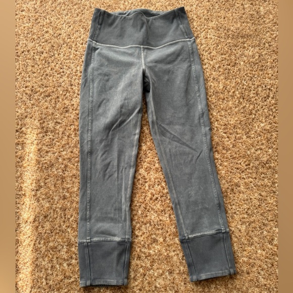 Lululemon Wunder Under Crop 23" Sz 4 Ribbed Washed Moon Blue Denim 23" Inseam - Picture 1 of 6